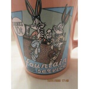 BUGS BUNNY Mug with girlfriend Warner Bros 1994 USA Fountain Service